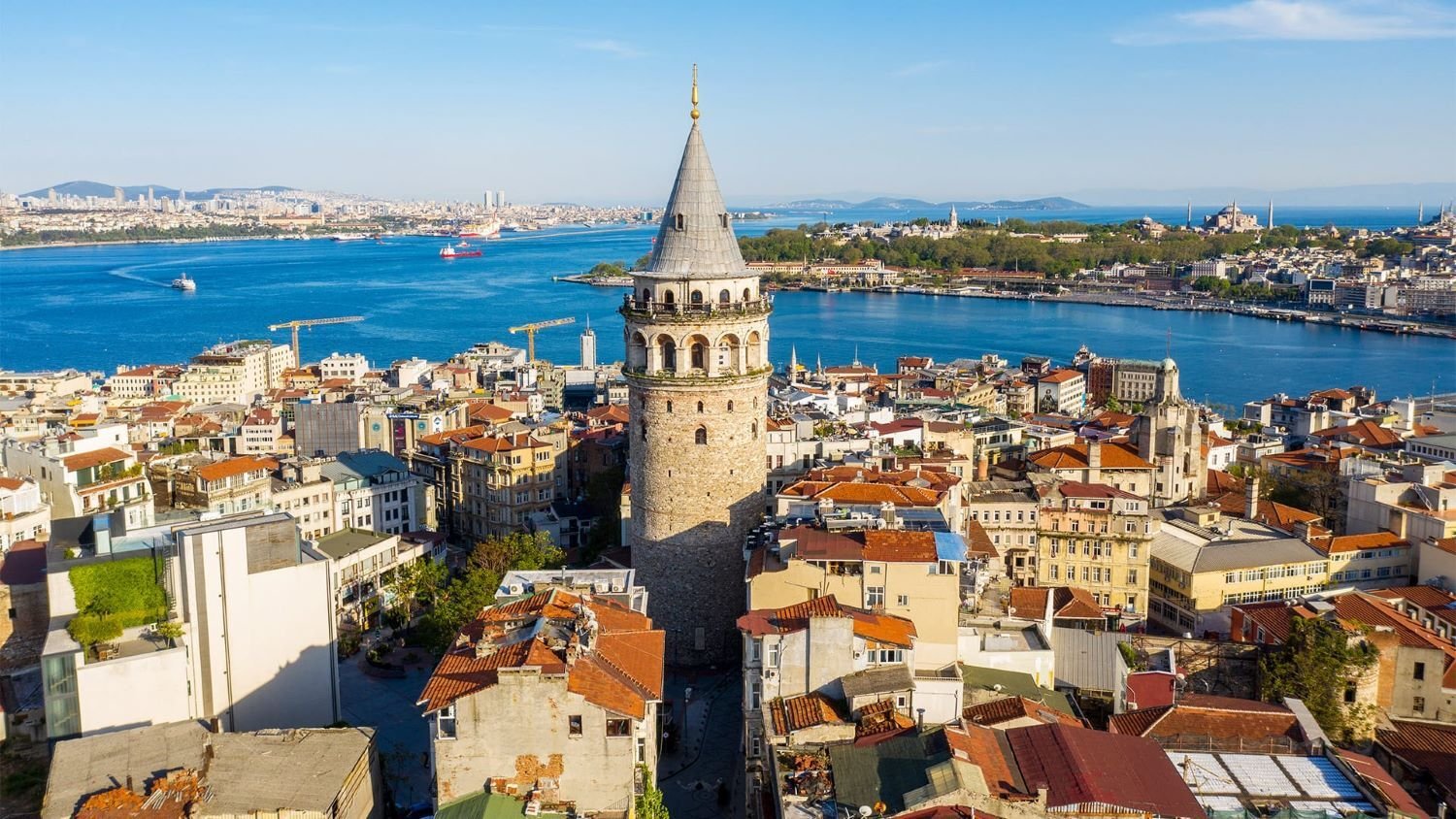イスタンブールgalata-istanbul© GoTürkiye イスタンブールgalata-istanbul© GoTürkiye