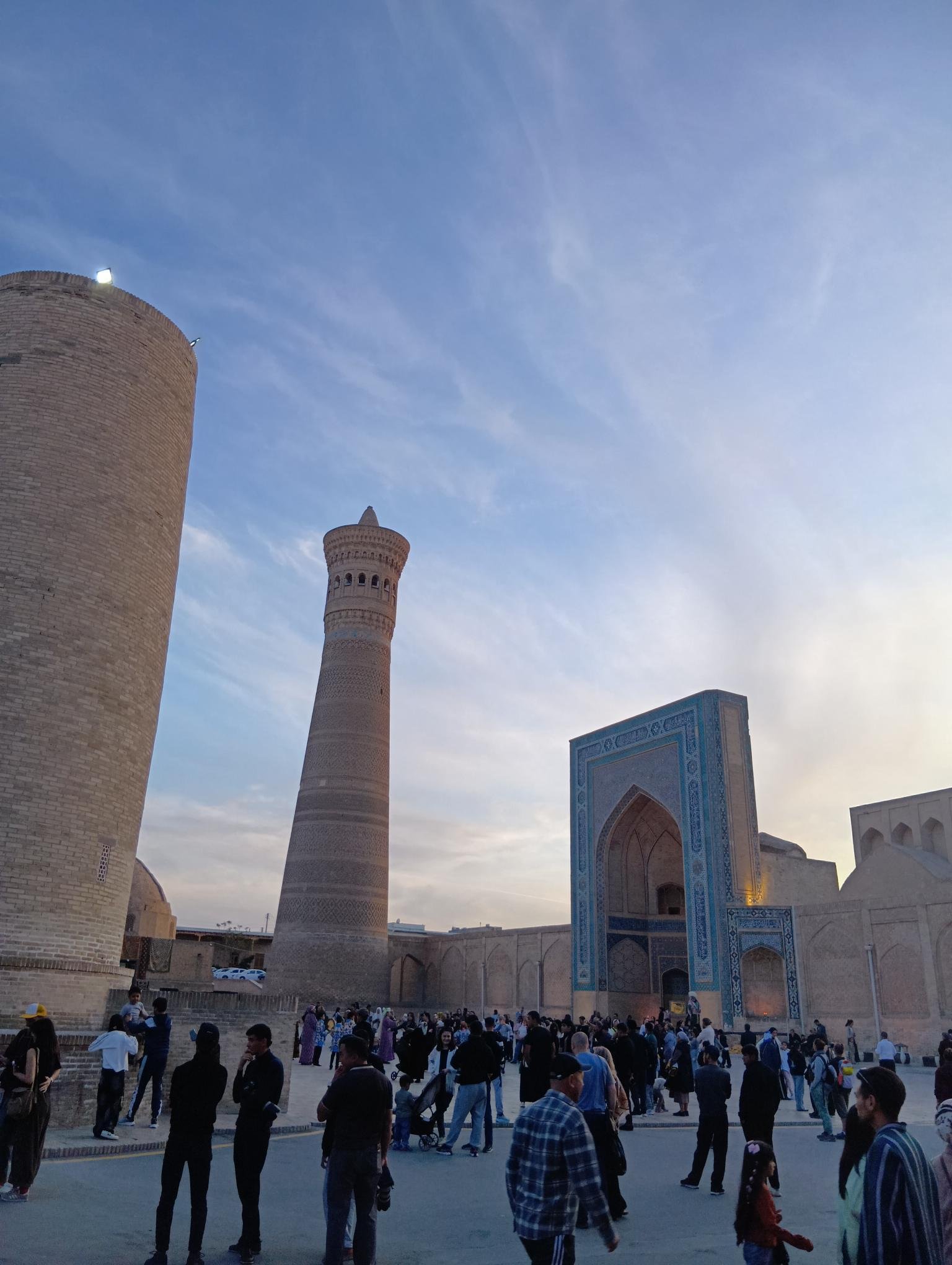 カラーン・モスク、カラーンミナレットブハラ