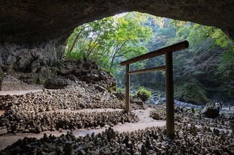 天安河原リサイズ／九州旅ネット-2