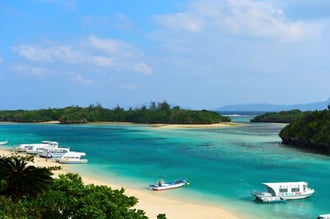 石垣島_川平湾_S_©OCVB