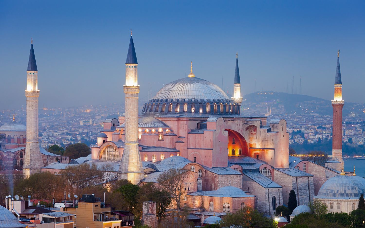 トルコ_Hagia Sophia museum_pixta_22599794_M トルコ_Hagia Sophia museum_pixta_22599794_M