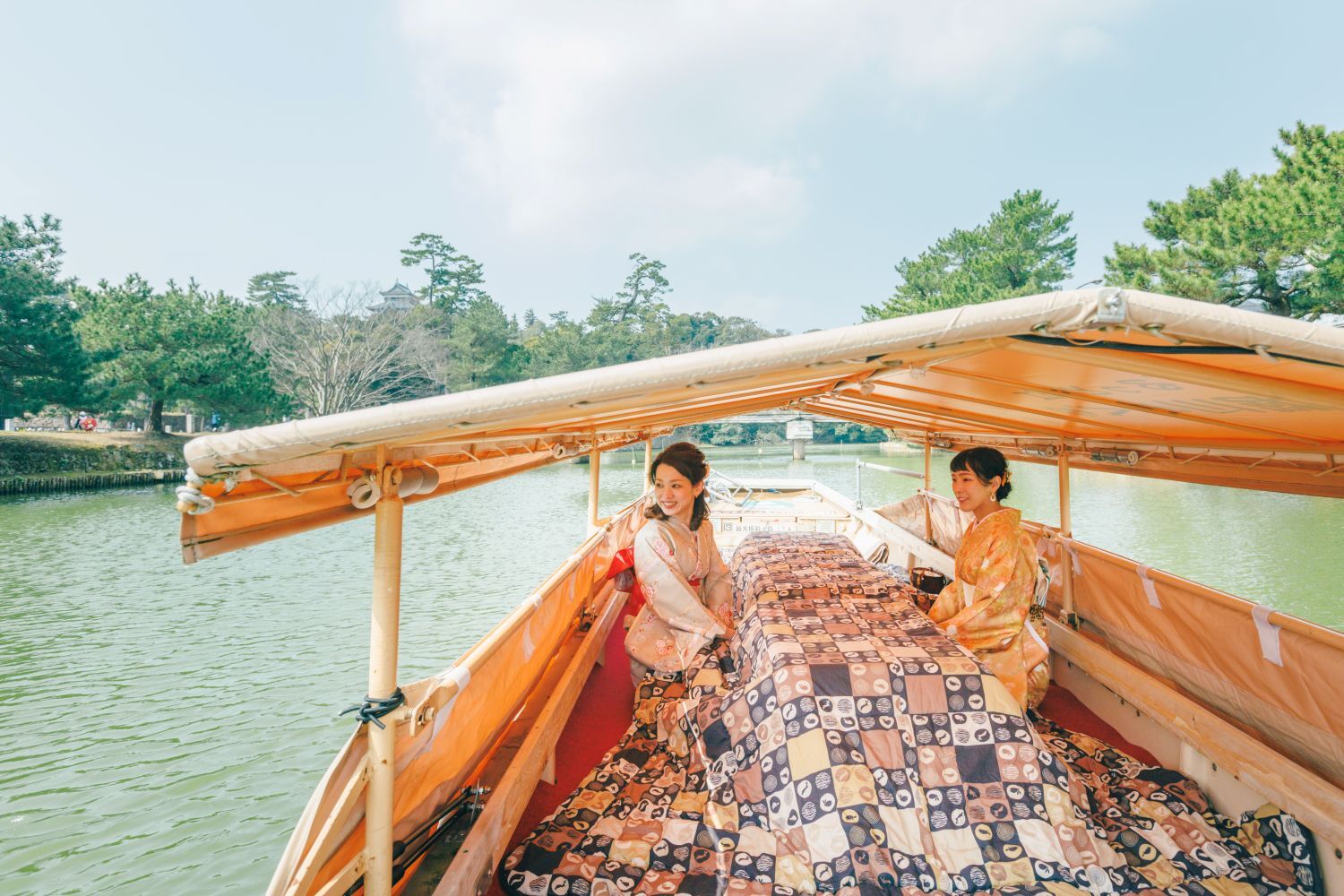 堀川遊覧船リサイズ