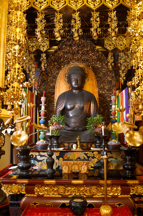 栄国寺阿弥陀如来