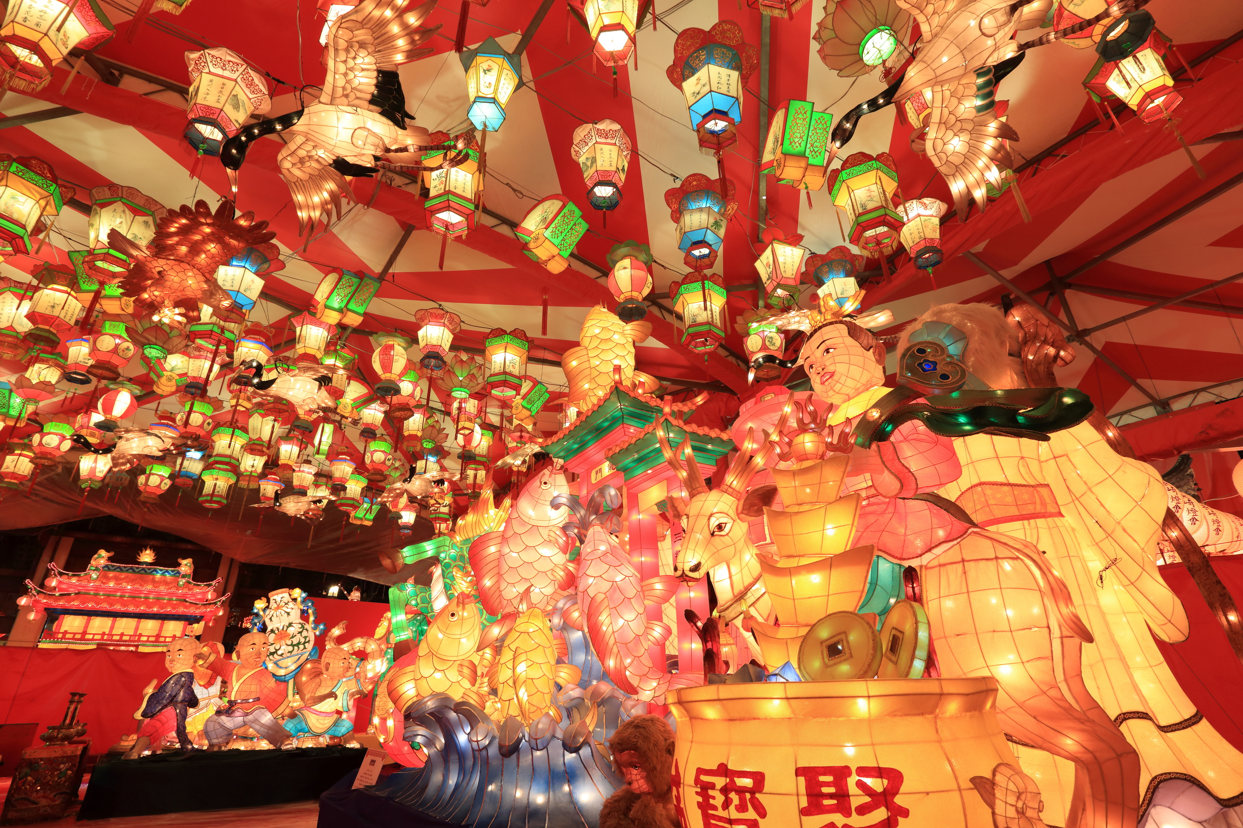 長崎ランタンフェスティバル新地中華街会場©写真提供(一社)長崎県観光連盟