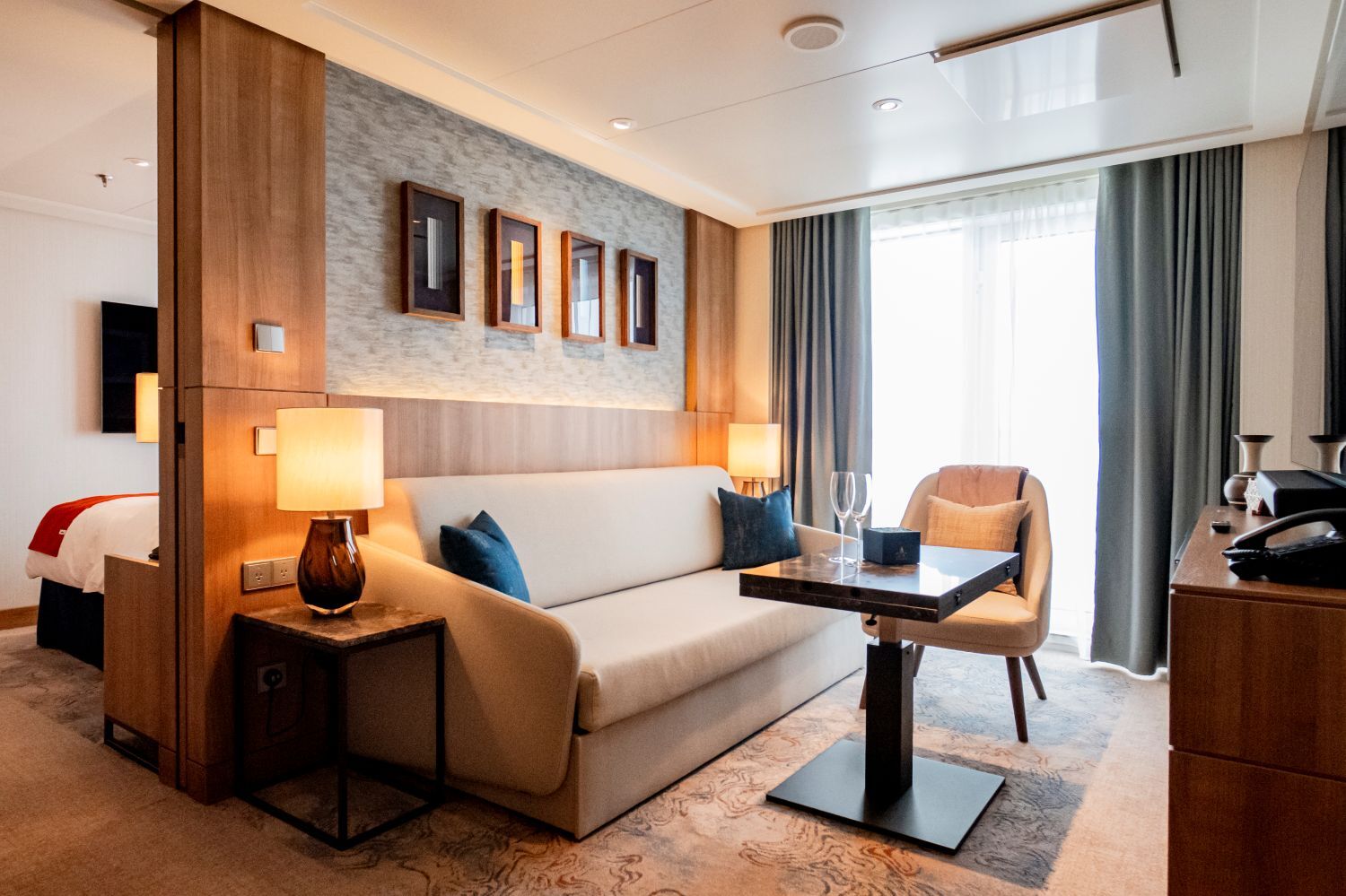 MidshipSuite__DSC3665Nakayama飛鳥ミッドシップスイート