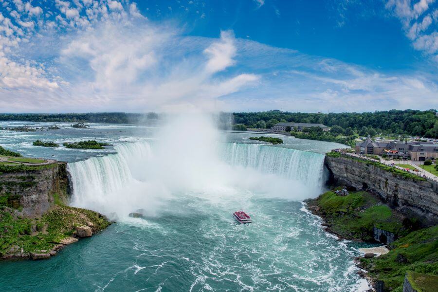 Niagara_Cruises