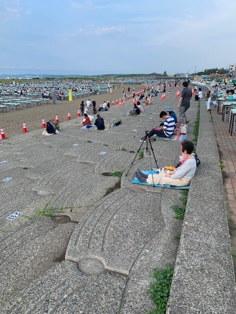 2022年 ぎおん柏崎まつり 海の大花火大会 リアルな有料観覧席はこうだった。